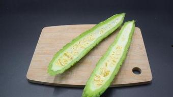 凉瓜如何切粒吃视频,简单易学，清爽可口